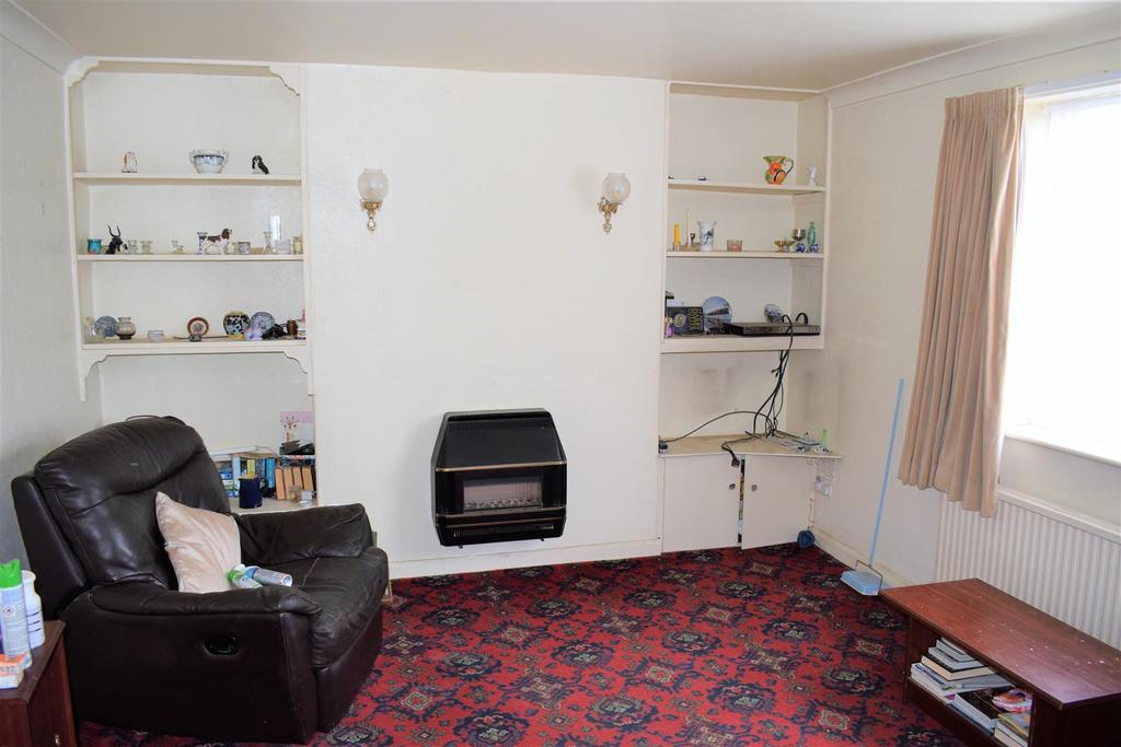 Mill Lane, Brigg 3 bed townhouse £100,000