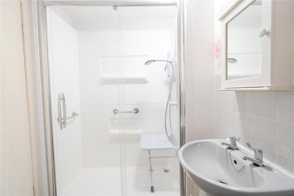Shower Room (2)