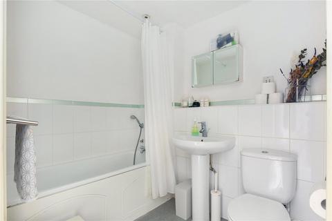 34 Clapton Square, London, E5 8HE