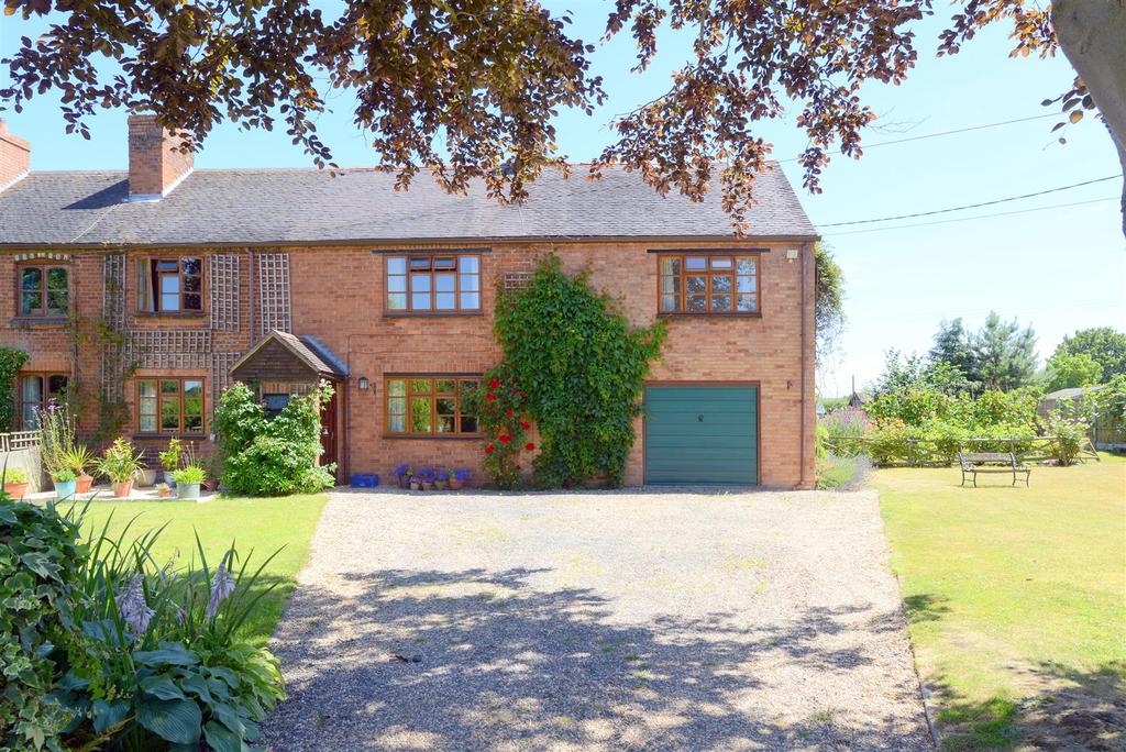 Sunnyfields, Withington, Shrewsbury 3 bed semidetached house £400,000