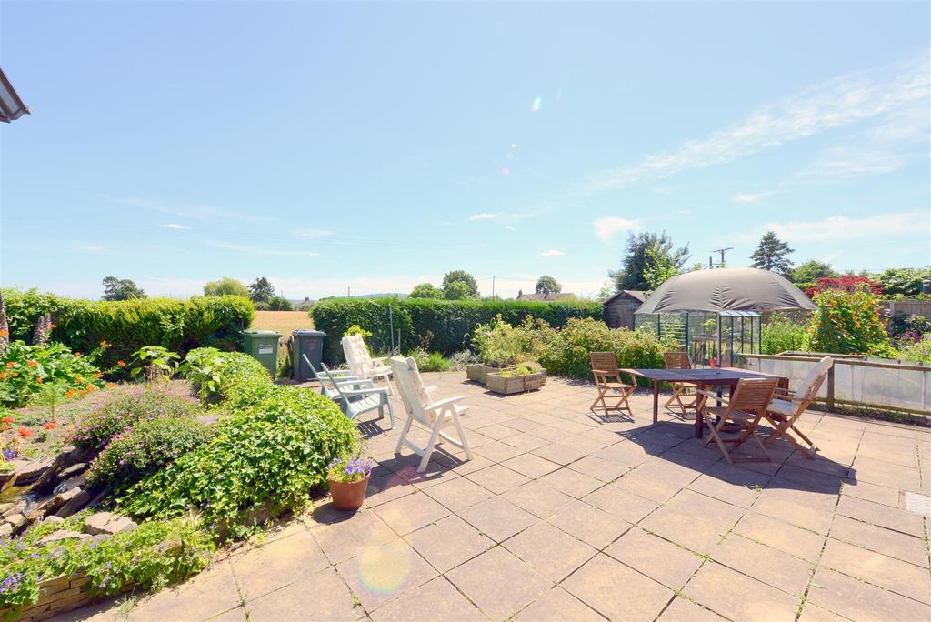 Sunnyfields, Withington, Shrewsbury 3 bed semidetached house £400,000