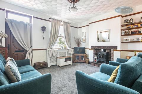 5 Lancaster Road, Stocksbridge, Sheffield, S36 1DB