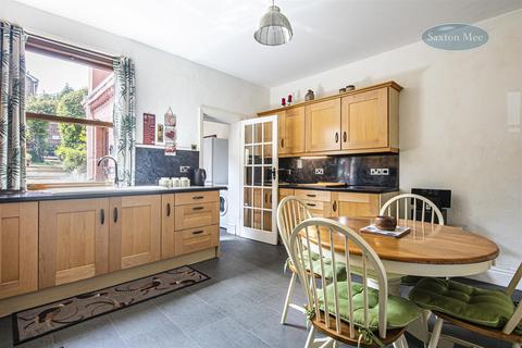 5 Lancaster Road, Stocksbridge, Sheffield, S36 1DB
