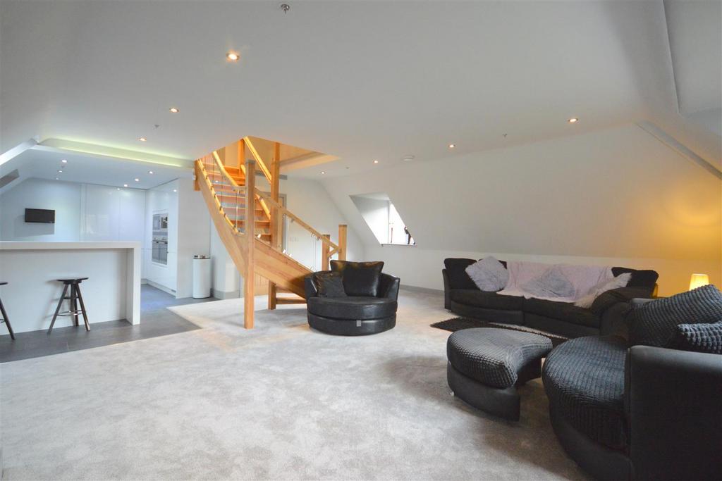 Open-Plan Living/Dining/Kitchen