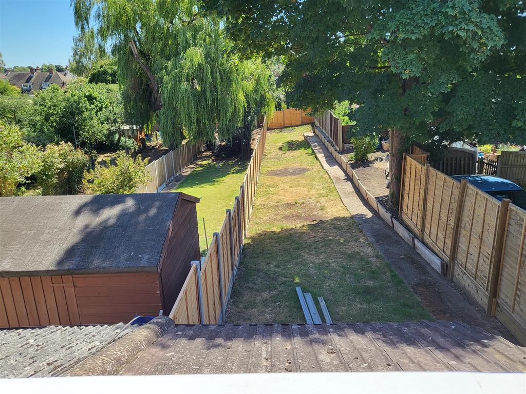 80 Hunter Rd garden.jpg