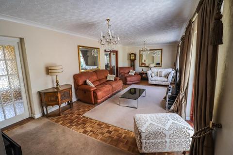 25 Bermuda Road, Nuneaton, CV10 7HP
