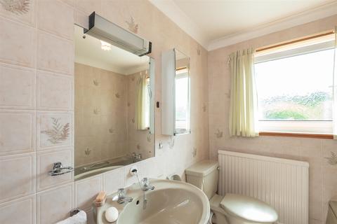19 Polinard, Comrie, Crieff, PH6 2HJ