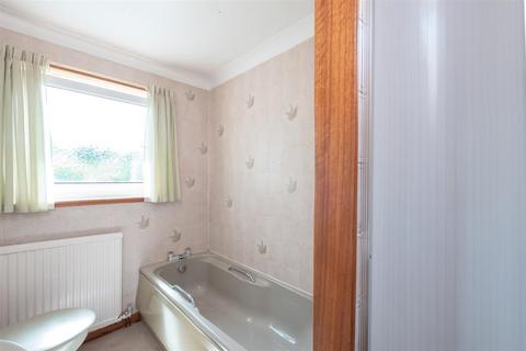 19 Polinard, Comrie, Crieff, PH6 2HJ