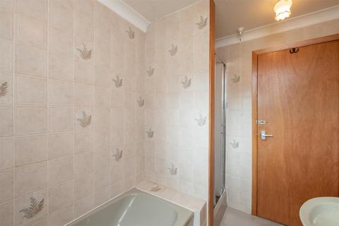 19 Polinard, Comrie, Crieff, PH6 2HJ