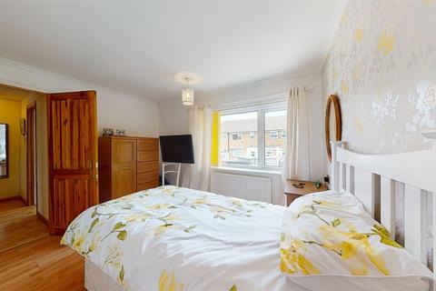 113 Eastfields, Folkestone, CT19 5RT