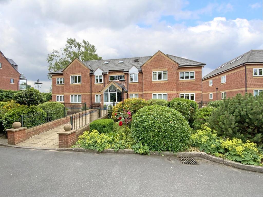 Birkdale Court, 189 Evington Lane... 2 bed apartment £290,000