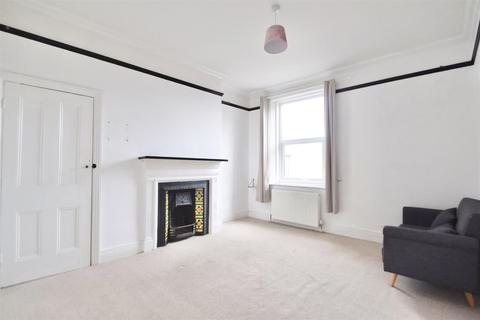 8 Coronation Crescent, Whitley Bay, NE25 8AJ