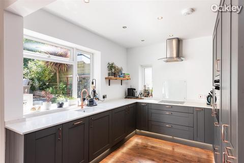34 Reading Road, Brighton, BN2 5NE