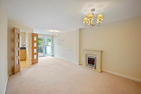 2 bedroom apartment for sale - Bowles Court, Westmead Lane, Chippenham, Wiltshire, SN15 3GU