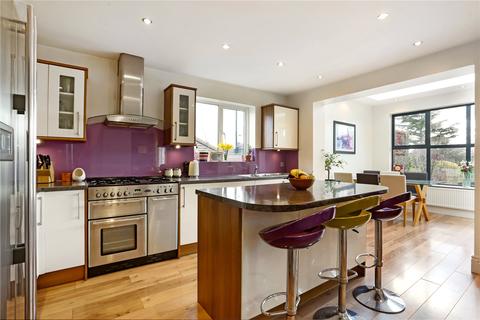 55 Shepherds Way, Rickmansworth, WD3 7NW