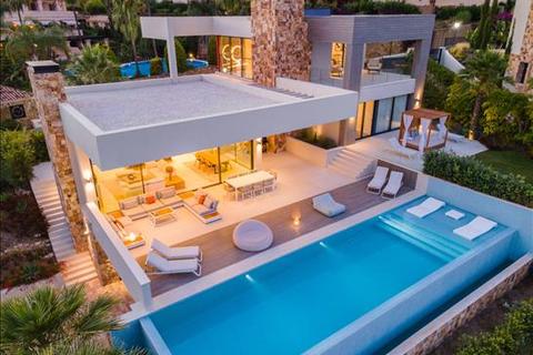 4 bedroom villa - Nueva Andalucia, Marbella, Malaga
