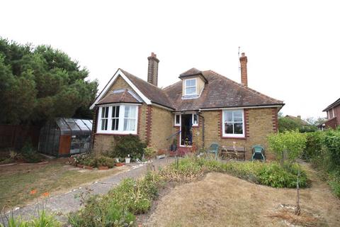 107 Basin Road, Heybridge Basin, Maldon, CM9 4RS