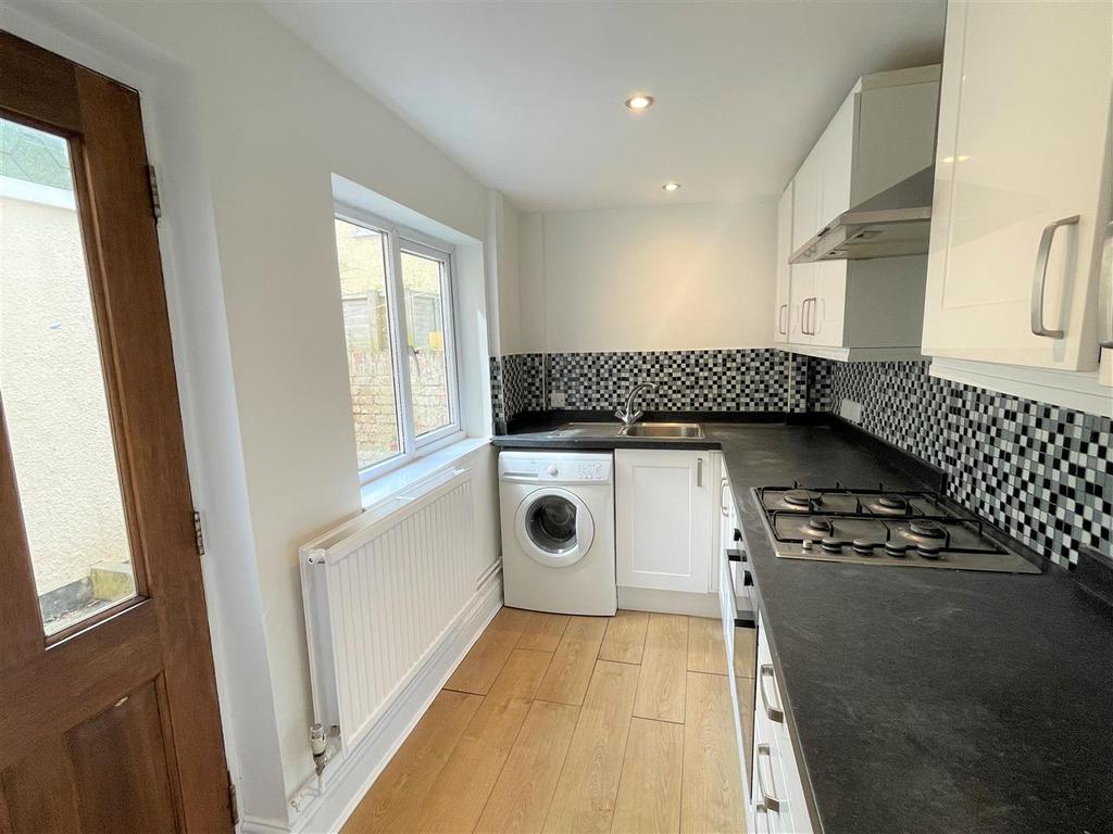 Victoria Parade, Redfield, Bristol 2 bed terraced house £300,000