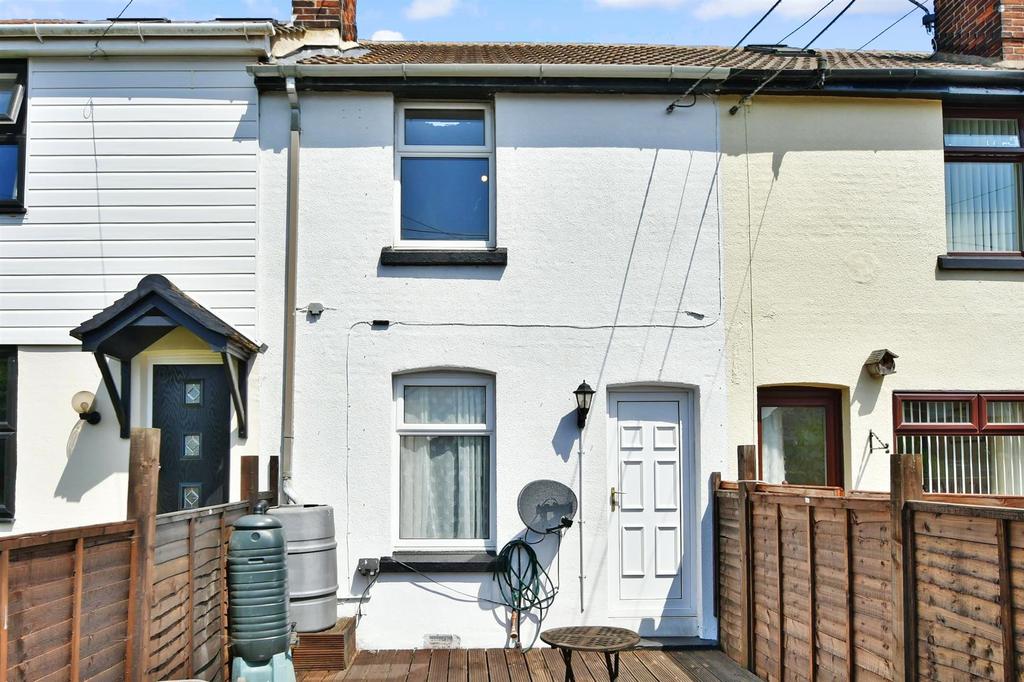 Bells Lane, Hoo, Rochester, Kent 2 bed terraced house £250,000