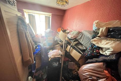 92 Atkinson Road, London, E16 3LS