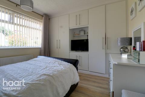 15 Abbey View Drive, Minster On Sea, Sheerness, ME12 2JW