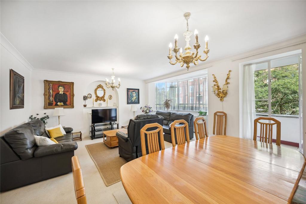 Lingfield House, Heathfield Terrace... 2 bed apartment £850,000