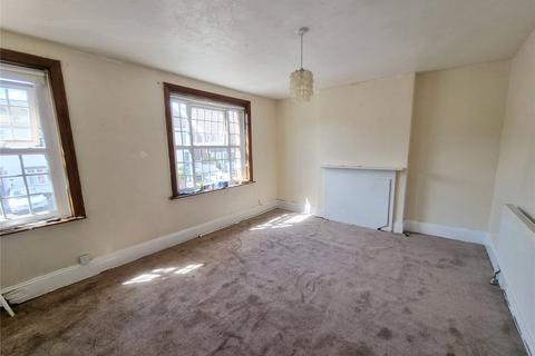 3 bedroom semi-detached house to rent, Earlsbrook Road, Redhill, Surrey, RH1