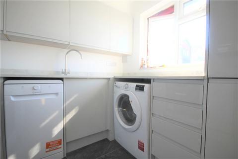 2 bedroom terraced house to rent, Lilian Road, London, SW16