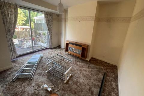 25 Dunkery Road, London, SE9 4HX