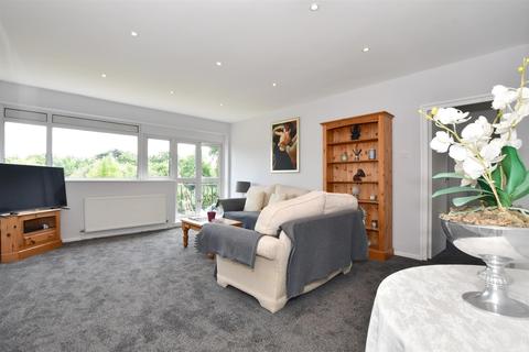 3 bedroom flat for sale - Hartland Road, Epping, Essex