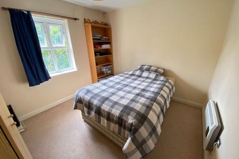 Flat 18, Bradgate House Billing Road, Northampton, NN1 5BH