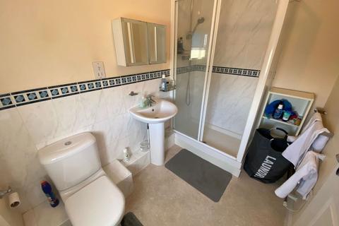 Flat 18, Bradgate House Billing Road, Northampton, NN1 5BH