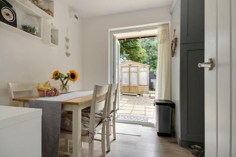 33 Appletree Close, Barnstaple, EX32 8PN