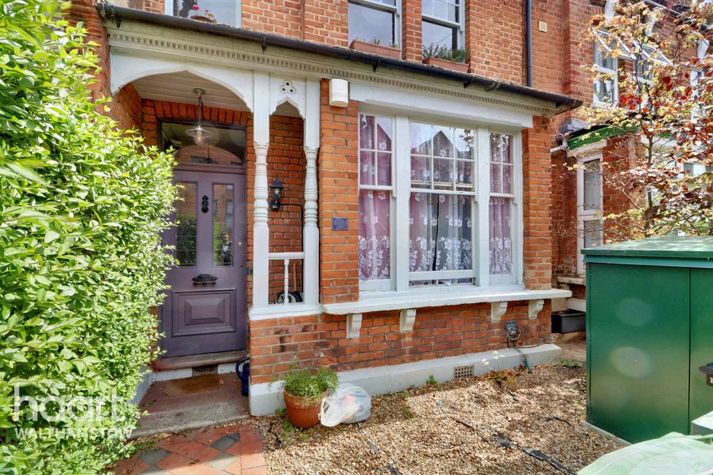 Pretoria Avenue, Walthamstow 2 bed apartment £500,000
