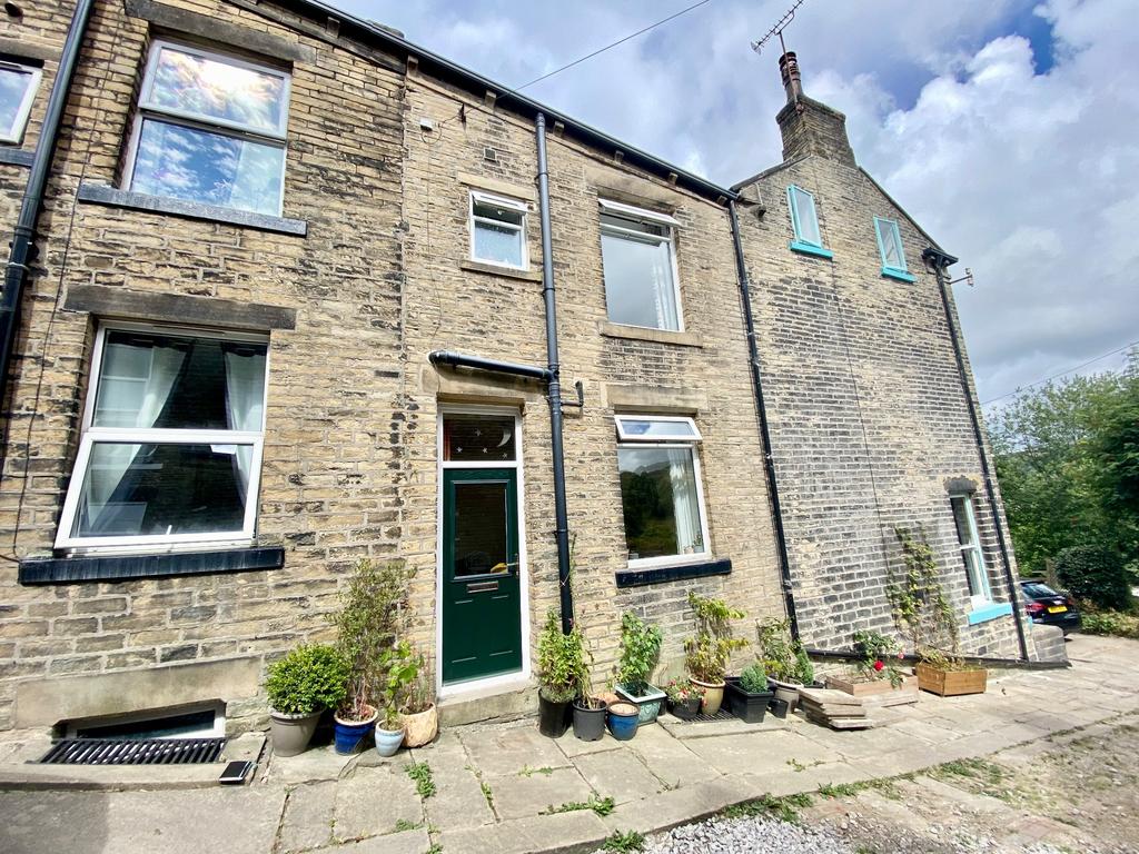 Guildford Street, Hebden Bridge, HX7 6HU 3 bed terraced house £210,000