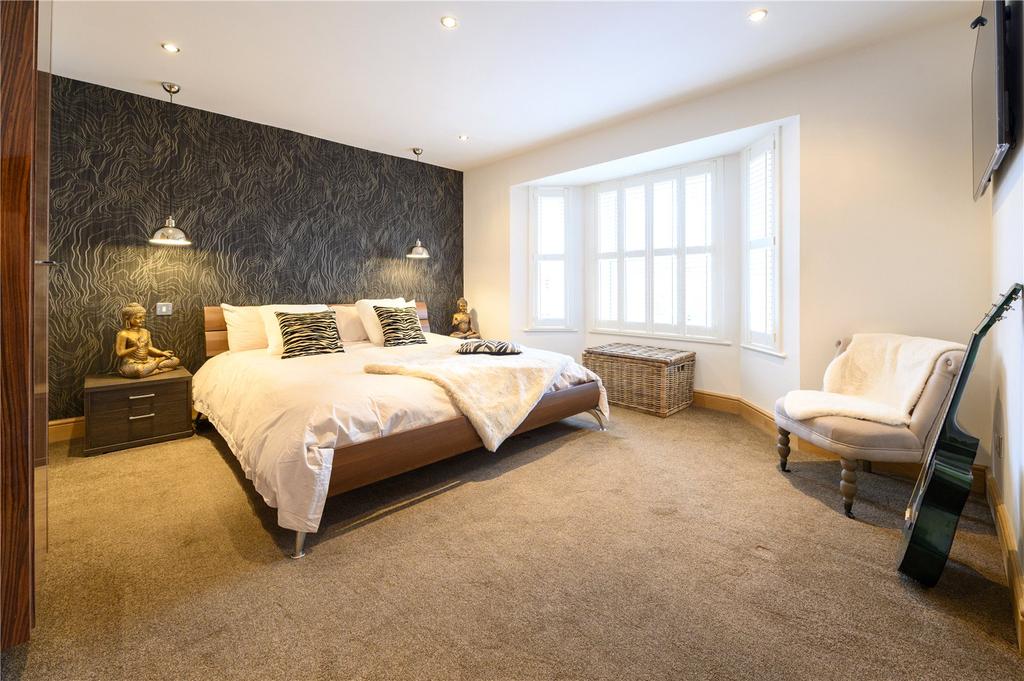 Bedroom Two (2)