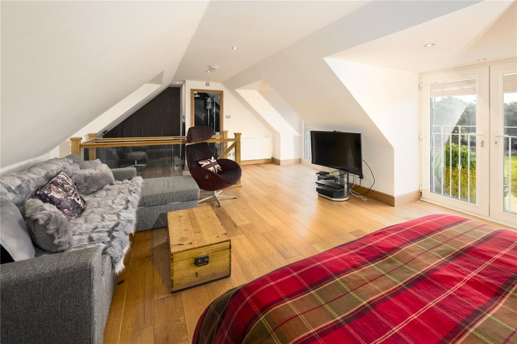 Master Suite (4)