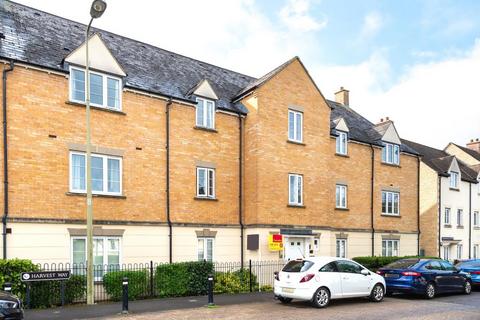 2 bedroom flat to rent, Harvest Way,  Witney,  OX28