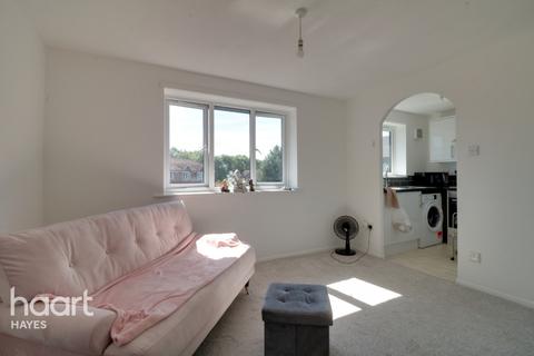 1 bedroom flat for sale - Dehavilland Close, NORTHOLT