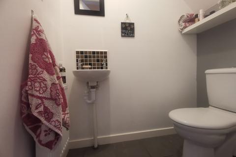 15 Dobson Close, High Spen, Rowlands Gill, NE39 2BF