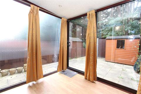 12 Kingfisher Walk, London, NW9 5AD