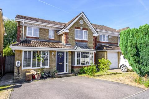 4 bedroom detached house to rent, High Wycombe,  Buckinghamshire,  HP11