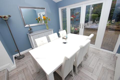 35 Edgam Drive, Glasgow, G52 2DH