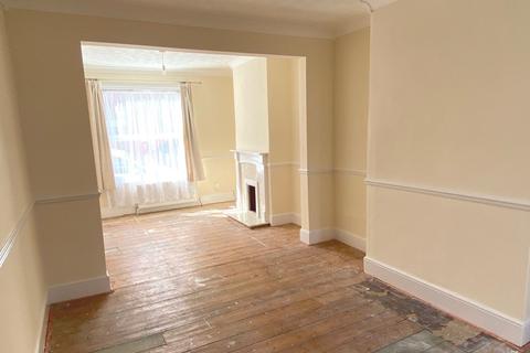111 Alcombe Road, Northampton, NN1 3LE
