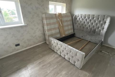 7 Horsley Cross, Basildon, SS14 2EN
