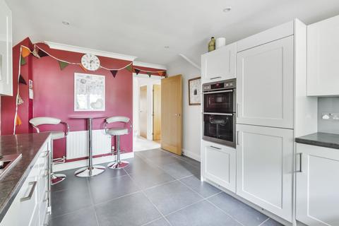 2 bedroom apartment for sale, Bridgewater Road, Weybridge, KT13