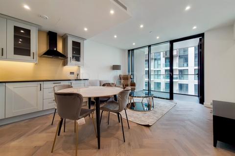 Studio to rent, Merino Gardens, London Dock, E1W
