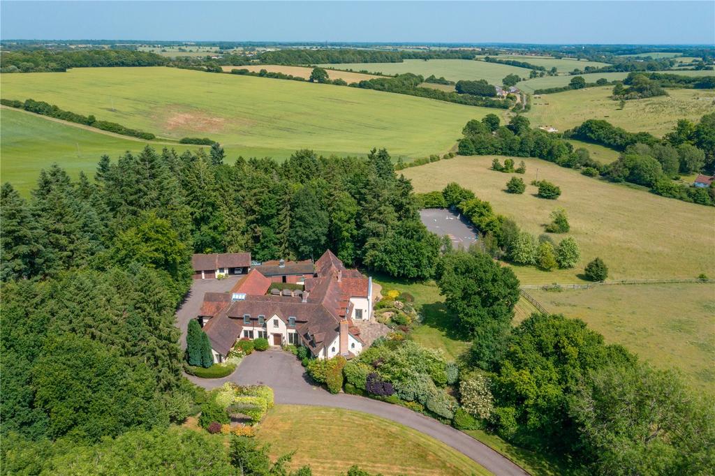 Gills Hill, Markyate, St. Albans, Hertfordshire, AL3 6 bed equestrian ...