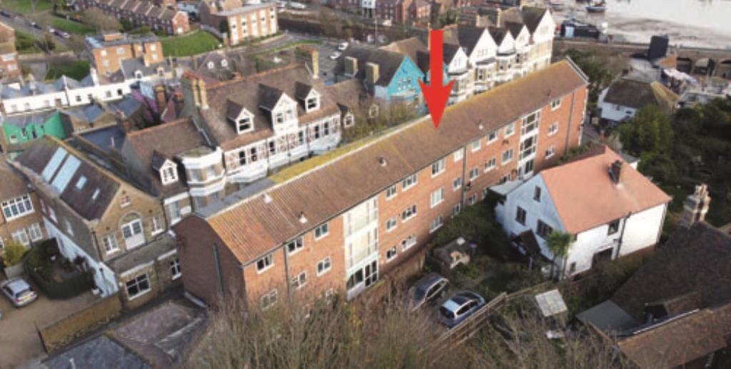 Bayle Court, The Parade, Folkestone... 4 bed detached house £35,000