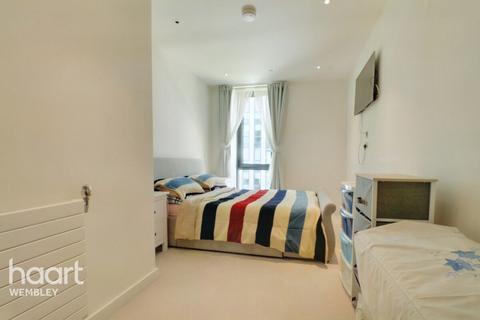 2 bedroom apartment for sale - 3 Elvin Gardens, Middlesex